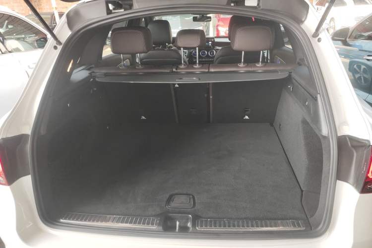 Used Mercedes-Benz GLC 2022 Second Facelift GLC 260 L 4MATIC Dynamic Edition Trunk