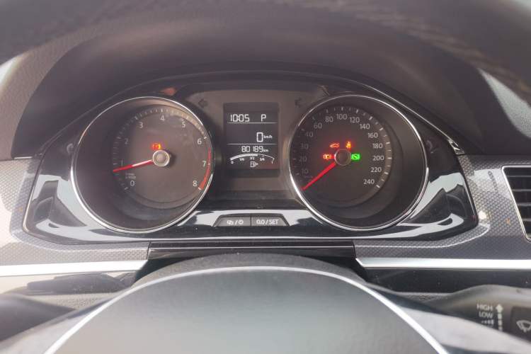 Used Volkswagen C-TREK 2018 1.5L Automatic Comfort Model Odometer Close Up