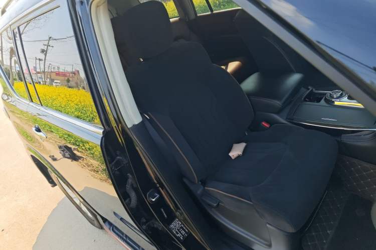 Used Nissan Patrol 2016 Y62 4.0L LE Middle East Edition