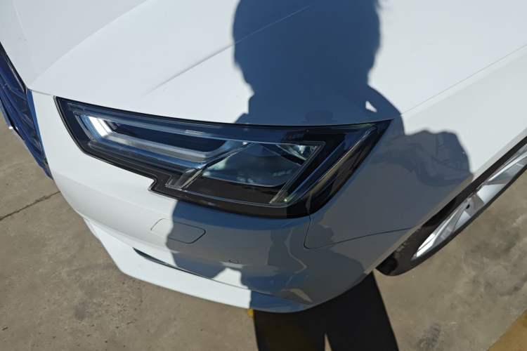 Used Audi A4L 2018 30th Anniversary Edition 40 TFSI Fashion Model