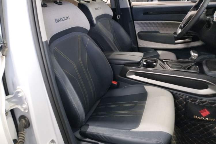 Used Baojun RM-5 2019 1.5T CVT 24-Hour Online Luxury Version 6 Seats