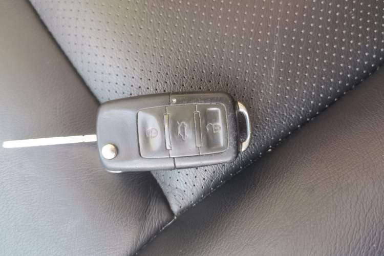 Used Volkswagen Lavida 2011 1.6L Automatic Premium Edition
