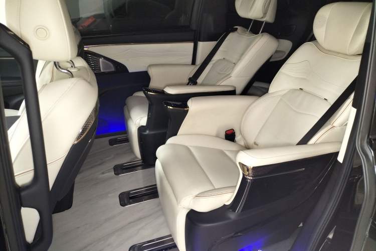 Used GAC Trumpchi M8 2023 Zongshi Series 400T Flagship Edition
