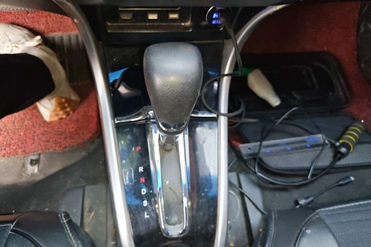 Used Honda Crider 2016 1.8L CVT Luxury Edition Gear Lever