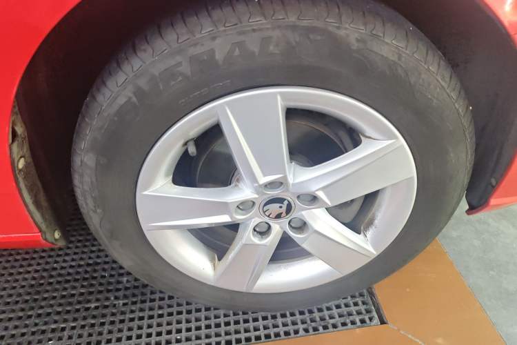 Used Skoda Fabia 2017 1.4L Automatic Car Enjoy Edition