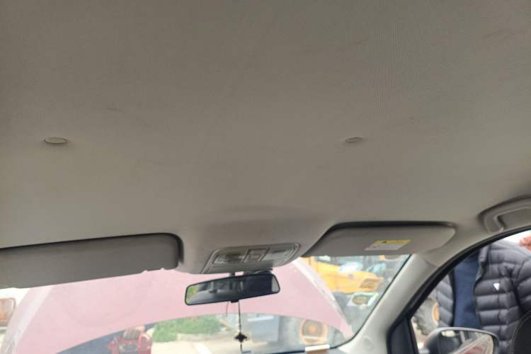 Used CHANGAN KAICHENG Oushang A600 2016 1.5L Manual Elite 7-Seater Headliner