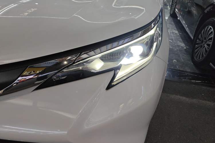 Used Toyota Sienna 2023 2.5L Hybrid Comfort Edition
