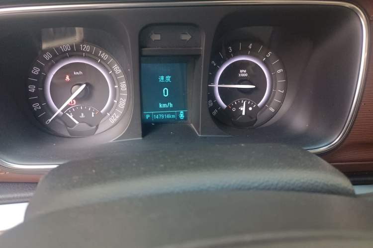 Used Buick GL8 2017 25S Luxury Version China V Standard
