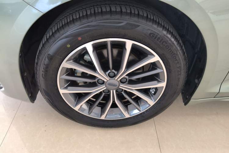 Used Geely Auto Preface 2023 1.5TD Fuyao Version
