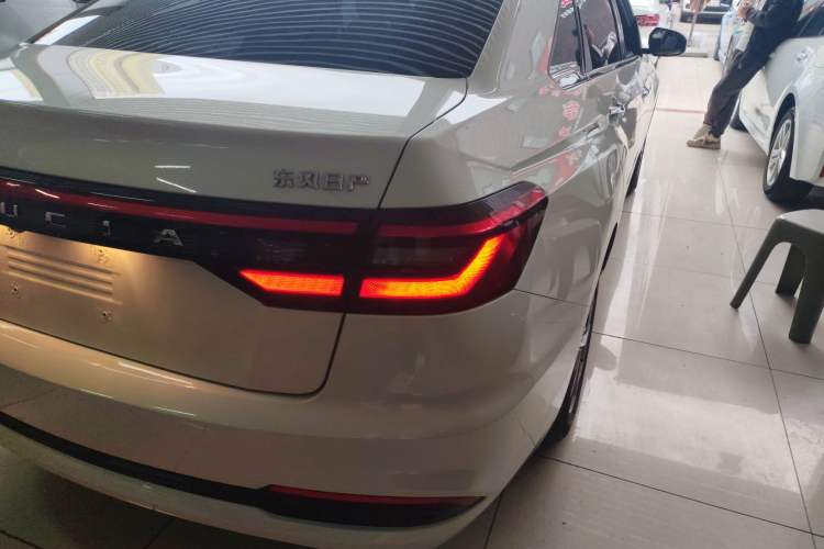 Used Venucia D60 2023 PLUS 1.6L XL CVT Yue Ling Edition
