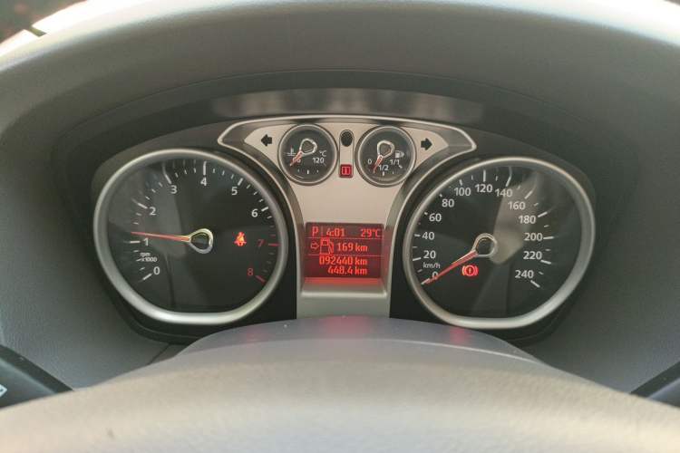 Used Ford Focus 2011 Hatchback 1.8L Automatic Fashion Edition
