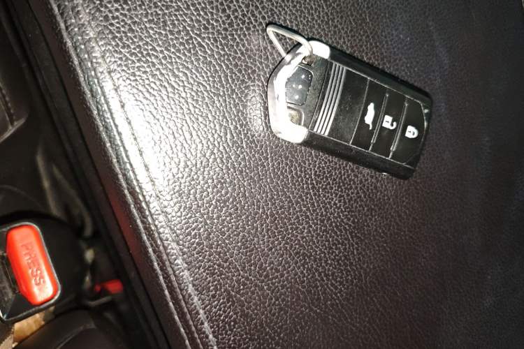 Used Acura RDX 2013 3.0L Two-Wheel Drive Elite Edition