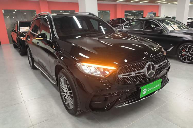 Used Mercedes-Benz GLC 2024 Refreshed GLC 300 L 4MATIC Dynamic Version 5 Seats
