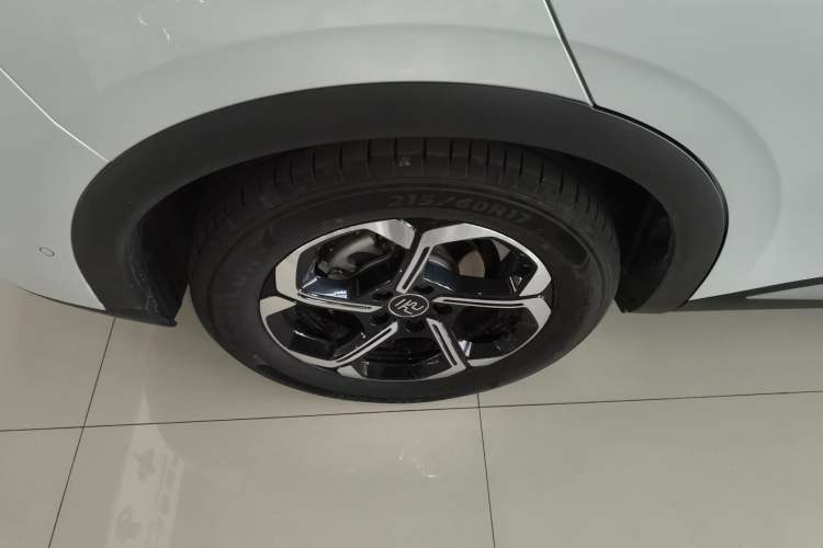 Used BYD Yuan PLUS 2025 Intelligent Driving Version 510 km Leading Edition Right Rear Wheel Hub