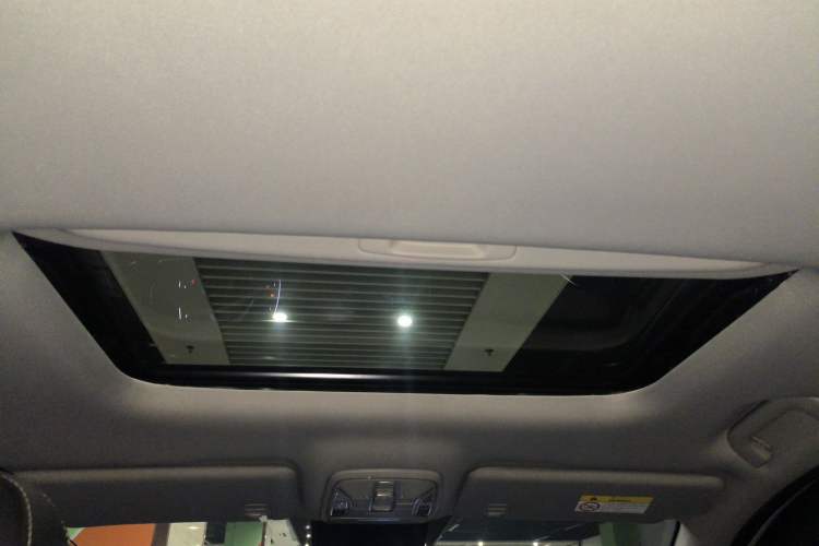 Used GAC Trumpchi M6 2021 PRO 270T Automatic Luxury Edition Headliner