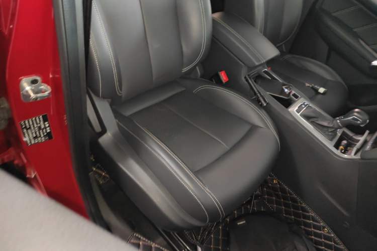 Used Roewe RX5 2019 20T Two-Wheel Drive Automatic 4G Connected Platinum Edition