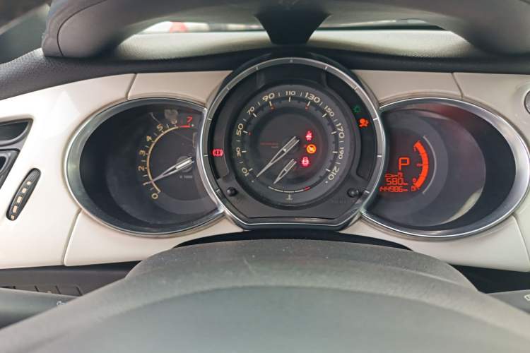 Used DS 3 2012 1.6L Fashion Edition
