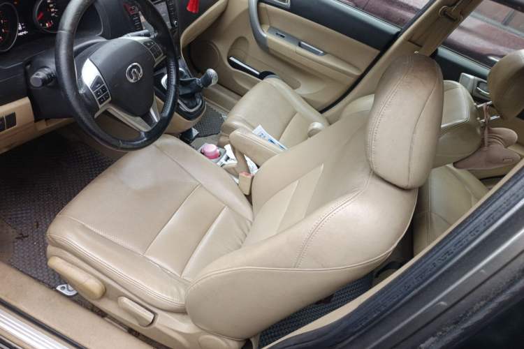 Used Haval H6 2011 2.0L Manual Two-Wheel Drive Elite Version