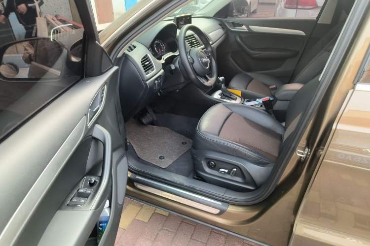 Used Audi Q3 2016 30 TFSI Fashion Model
