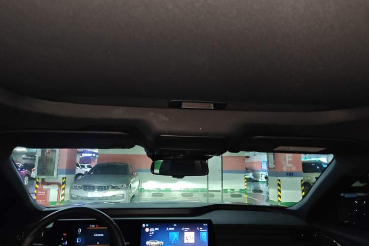 Used Ford Mondeo 2023 EcoBoost 180 Comfort Model Headliner