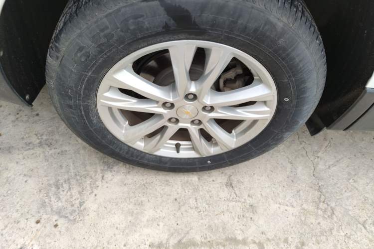 Used Chevrolet Equinox 2019 535T Automatic YuJie Edition China VI
