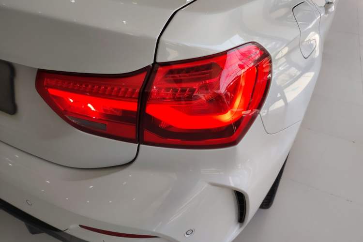 Used BMW 1 Series 2021 120i M Sport Night Edition Right Rear Taillight