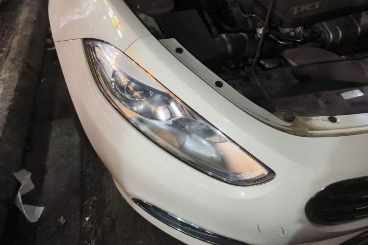 Used Fiat Viaggio 2012 1.4T Automatic Luxury Edition
