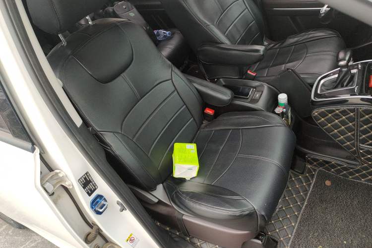 Used GAC Trumpchi M6 2019 270T Automatic Prestige Edition (7-seater) China V Standard Right Front Seat