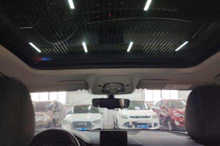 Used Audi A4L 2019 40 TFSI Ambition China VI Headliner