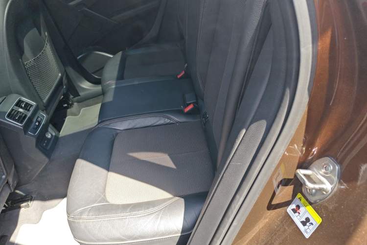 Used Audi Q5L 2018 45 TFSI Prestige Fashion Edition China V Emission Standard
