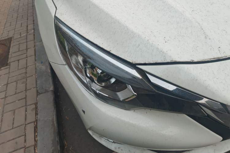 Used Venucia T90 2018 2.0L CVT Smart Connect Fashion Edition China V Standard
