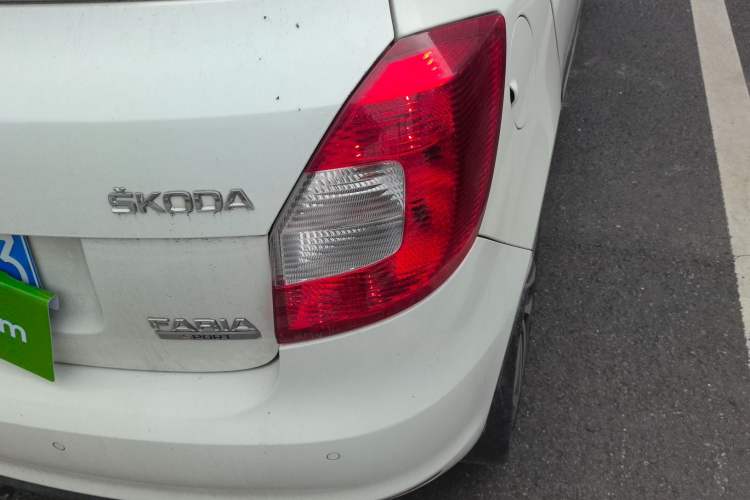 Used Skoda Fabia 2014 1.6L Manual Sport Edition
