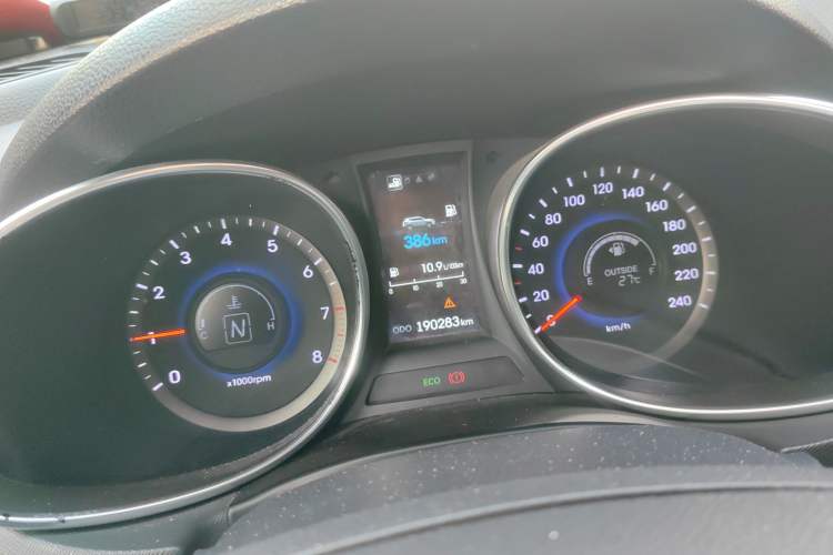 Used Hyundai Santa Fe 2013 2.4L Automatic 2WD Comfort Edition
