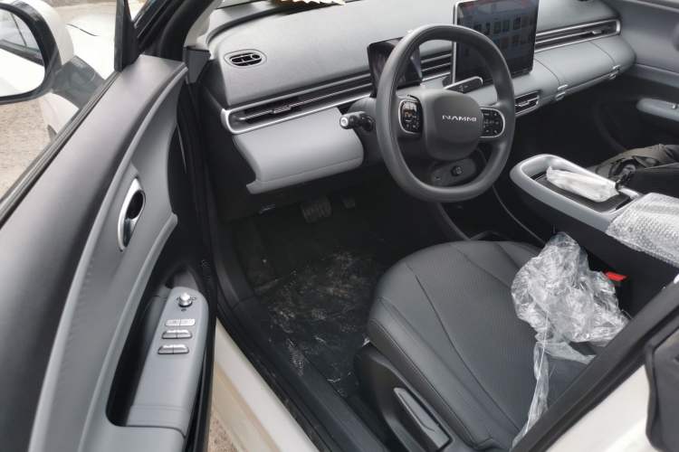 Used Dongfeng NAMMI 01 2024 New Edition 330 Air
