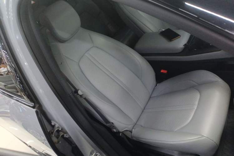 Used Nio ES6 2020 430 km Signature Edition Right Front Seat