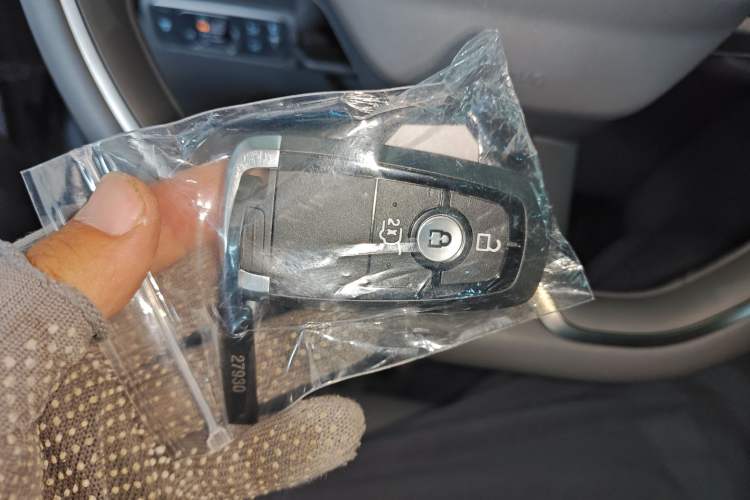 Used Ford Edge 2023 Ford Explorer L 2.0T EcoBoost Four-Wheel Drive 7-Seater Supreme Model