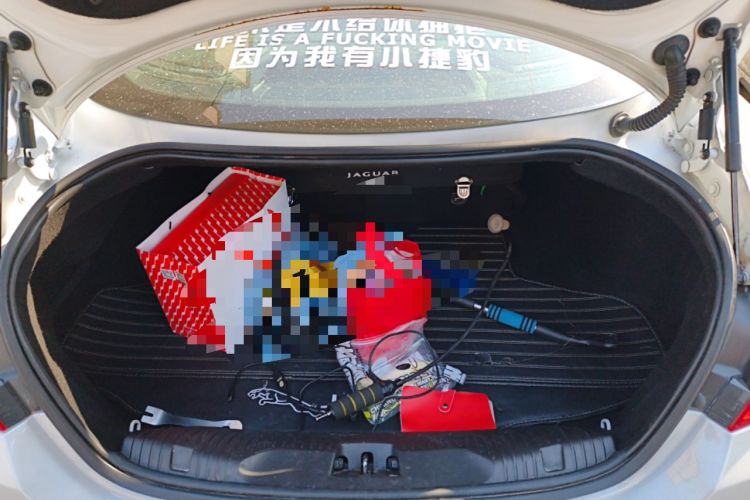 Used Jaguar XF 2015 XF 2.0T Luxury Edition Trunk