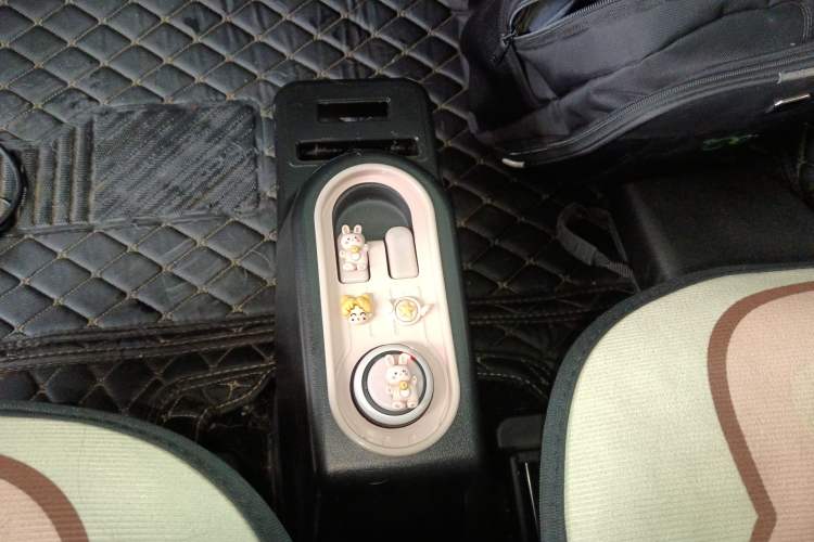 Used Wuling Hongguang MINIEV 2022 Macaron Fashion Edition Lithium-Nickel-Cobalt-Alpha-oxide