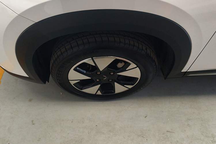 Used Wuling Alvez 2022 1.5L CVT Comfort Edition