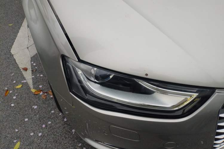 Used Audi A4L 2016 35 TFSI Automatic Comfort Model Right Front Headlight