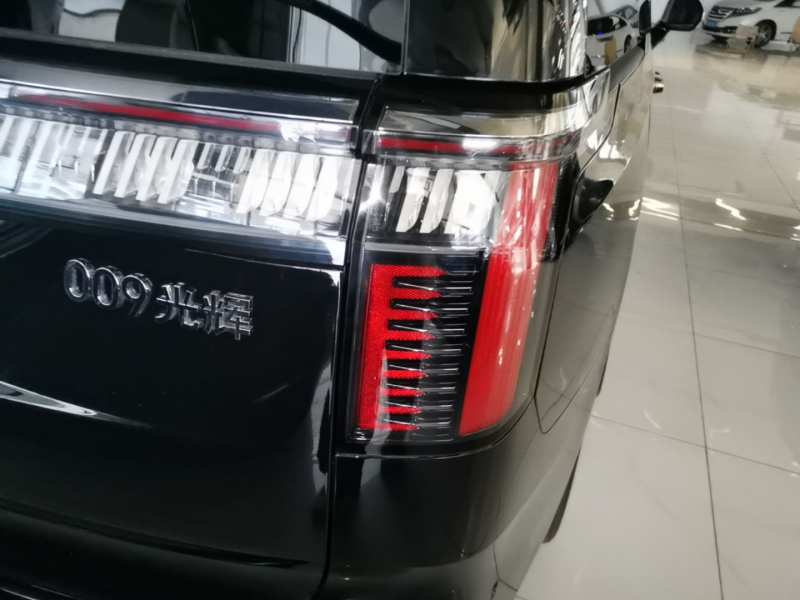 Used Zeekr 009 2024 GAC Trumpchi — 7