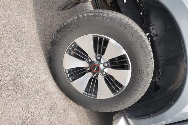 Used Isuzu D-MAX 2021 1.9T Automatic All-Wheel Drive Diesel Global Leading RZ4E Exterior 5