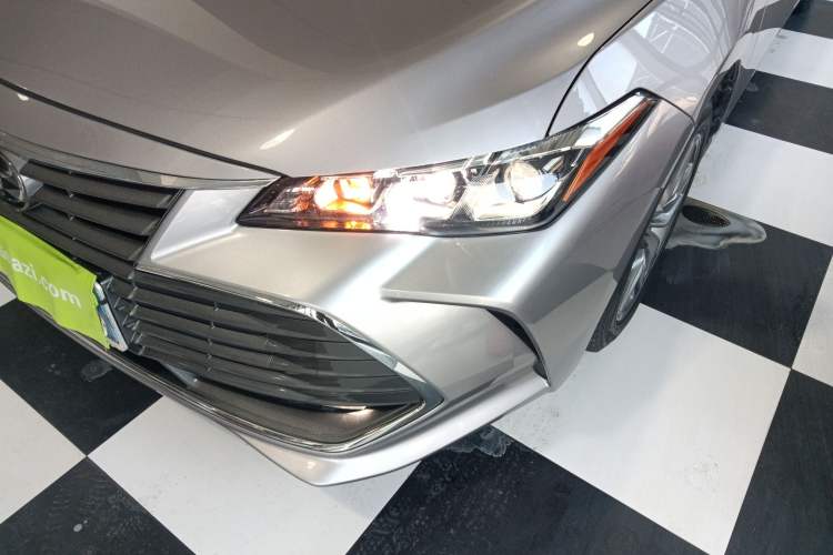 Used Toyota Avalon 2019 2.0L Ambition Edition China VI