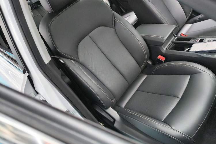 Used Roewe RX5 2020 20T Automatic 4G Connected Million Edition
