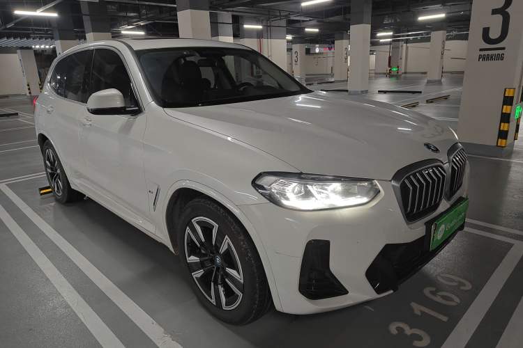 Used BMW iX3 2024 Leading Model