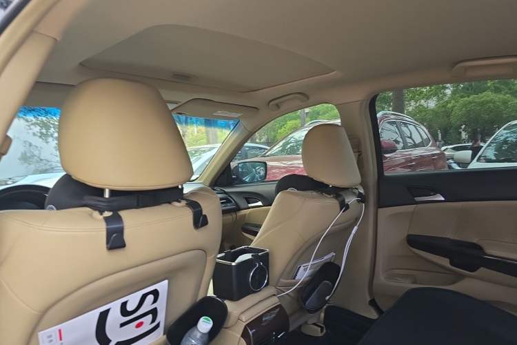 Used Honda Accord 2012 2.0L SE Headliner