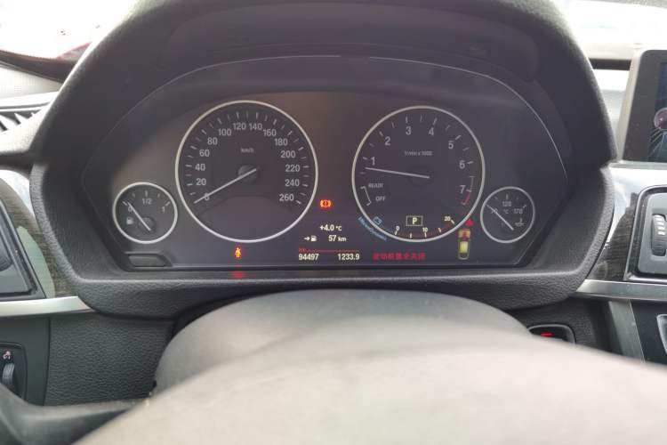 Used BMW 3 Series GT 2014 320i Design Package Model