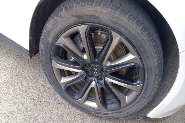 Used XPeng P7 2021 480E Right Front Wheel Hub