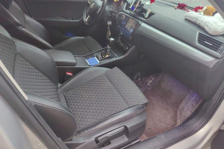 Used Skoda Superb 2016 TSI280 DSG Innovation Edition Left Front Seat