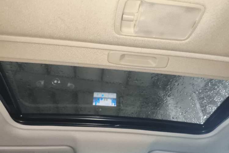 Used Nissan Sylphy 2022 Classic 1.6XL CVT Luxury Edition Headliner